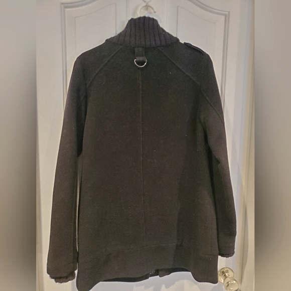 Winter coat - Picture 3 of 3